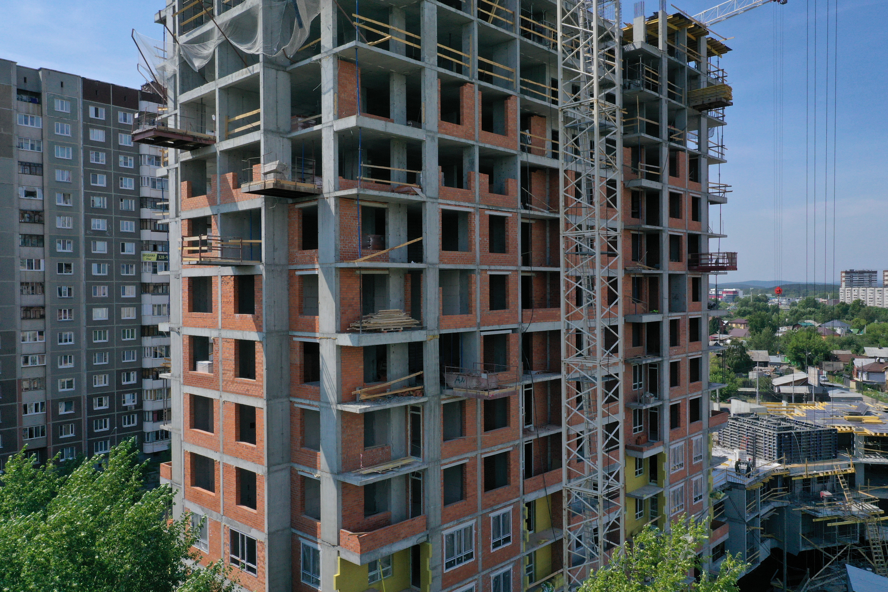 ЖК «Тихомиров» — это пример баланса между кирпичным домостроением, архитектурными трендами и новыми технологиями