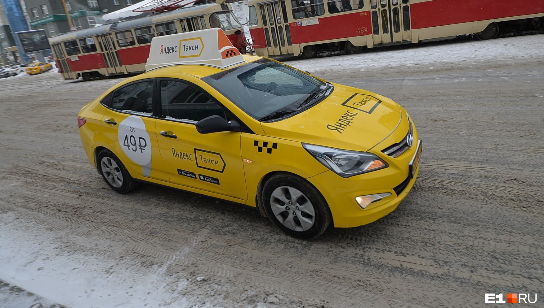 «Такси — это роскошь». В Екатеринбурге шоферы поспорили с пассажирами о дорогущих поездках в пробках