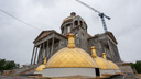 А теперь — о высоком. Определились сроки освящения куполов нового кафедрального собора Челябинска
