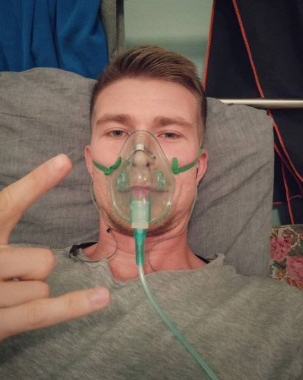 Первые 5 дней в больнице Никита Давыдов провел в кислородной маске