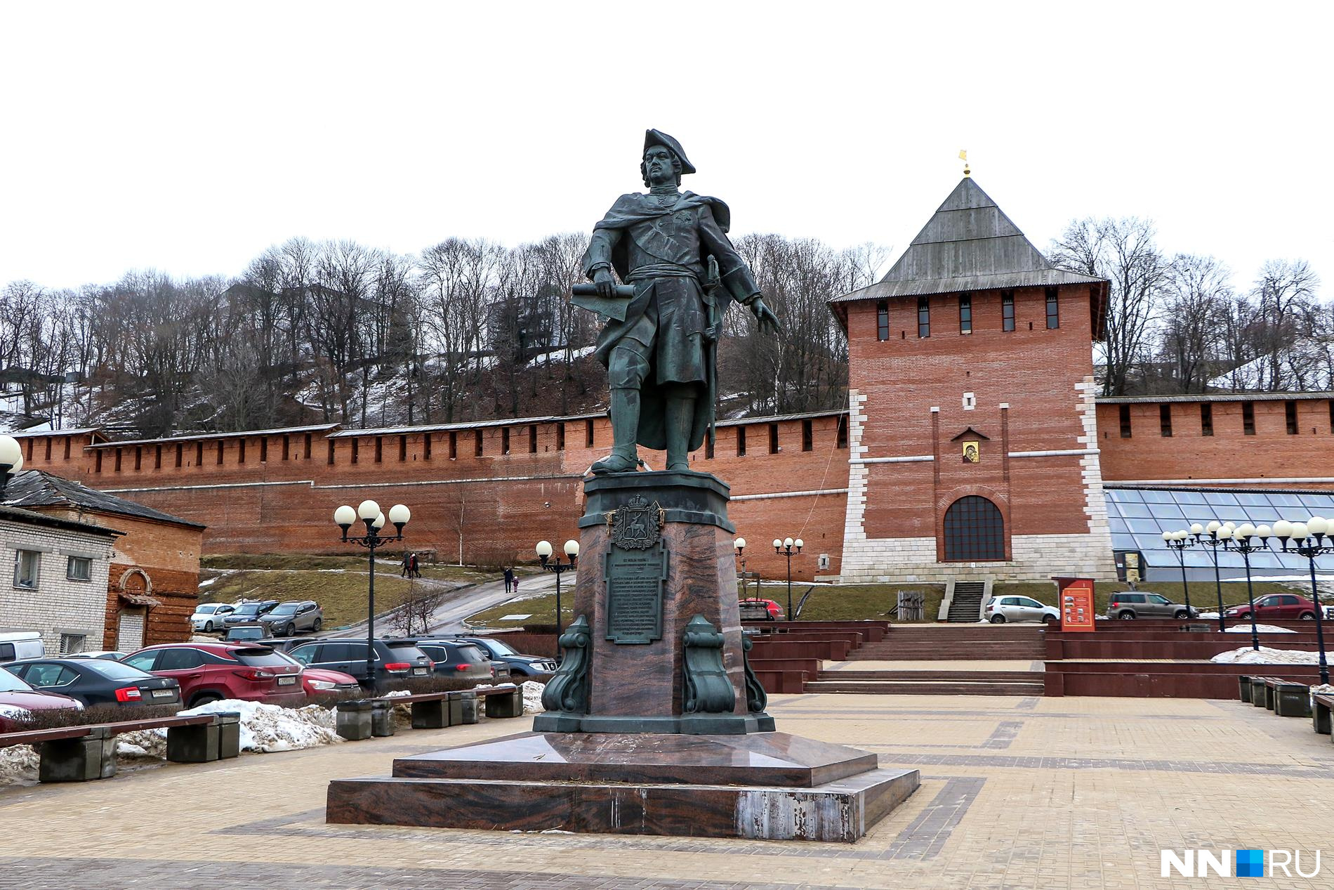 Памятник Петру I Памятник Петру I