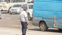 Житель Таганрога протащил полицейского на двери автомобиля