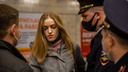 Маски на нос: в метро Новосибирска новый рейд — пассажиров-нарушителей отводят в спецкомнату