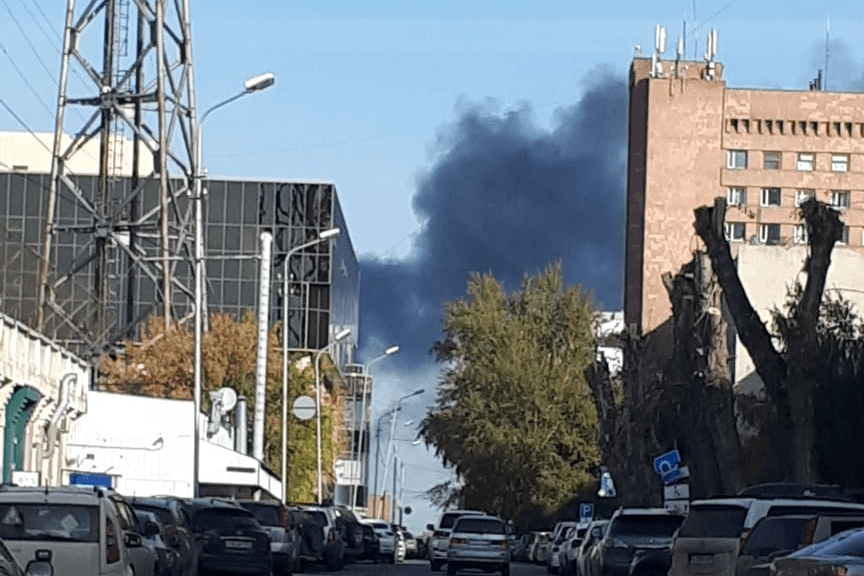 Столб дыма был виден в районе стадиона «Спартак»