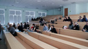 Челябинские студенты-медики попросили о переводе на дистанционное обучение. Что ответил им ректор