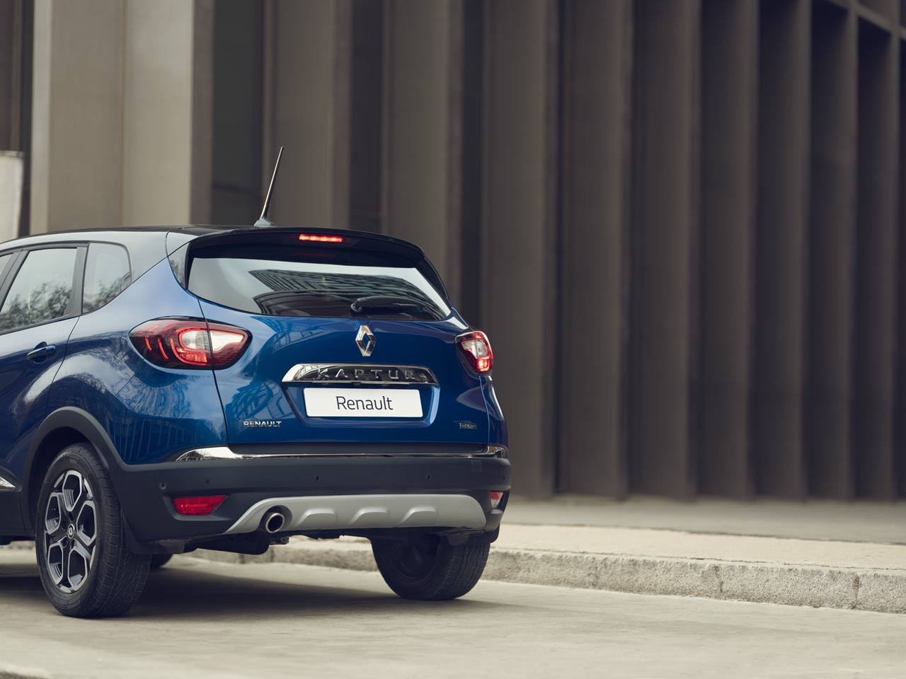 Renault Kaptur получил доработанную платформу, как у кросс-купе Renault Arkana Renault Kaptur получил доработанную платформу, как у кросс-купе Renault Arkana