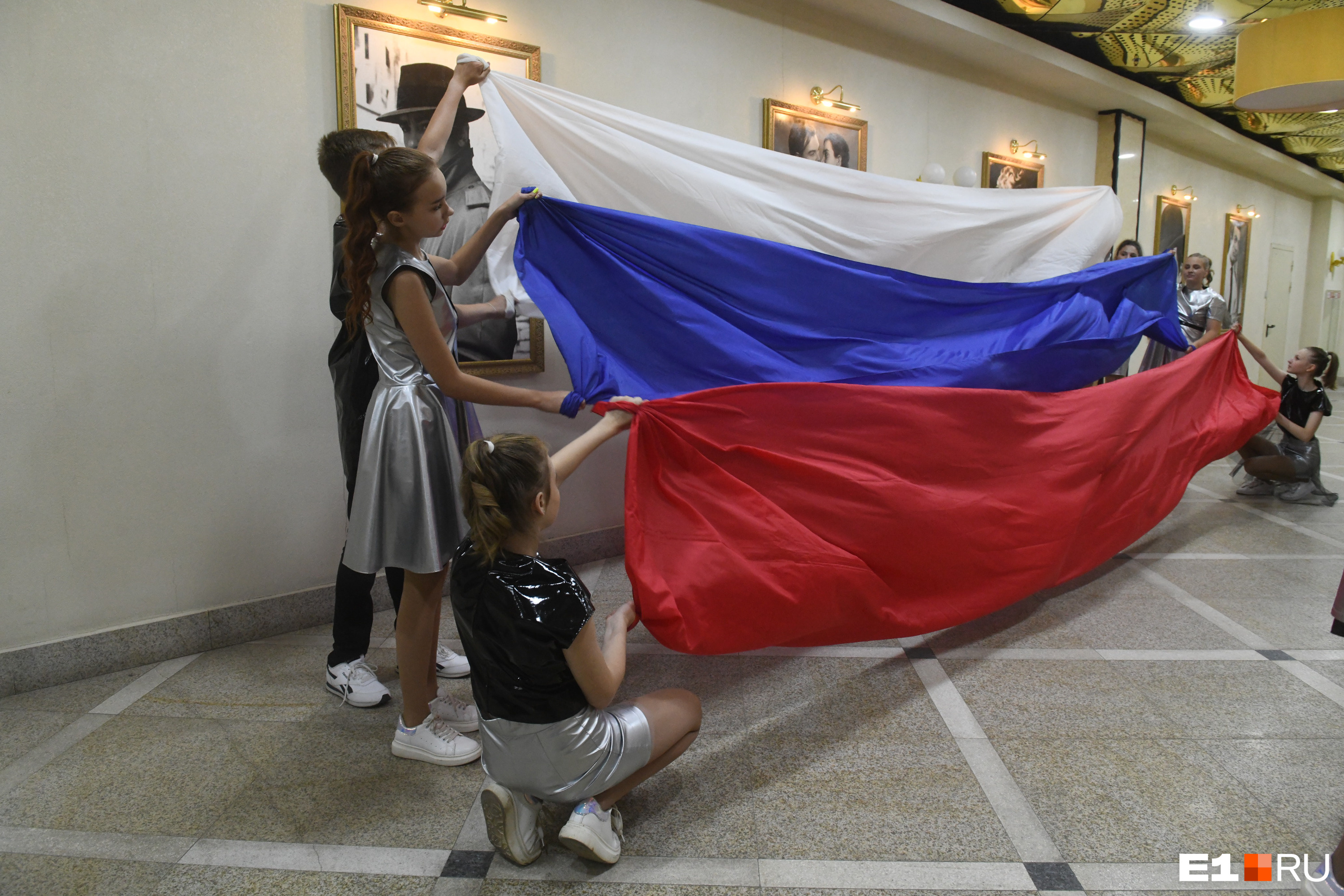 В «Пассаже» вовсю готовились к выступлениям
