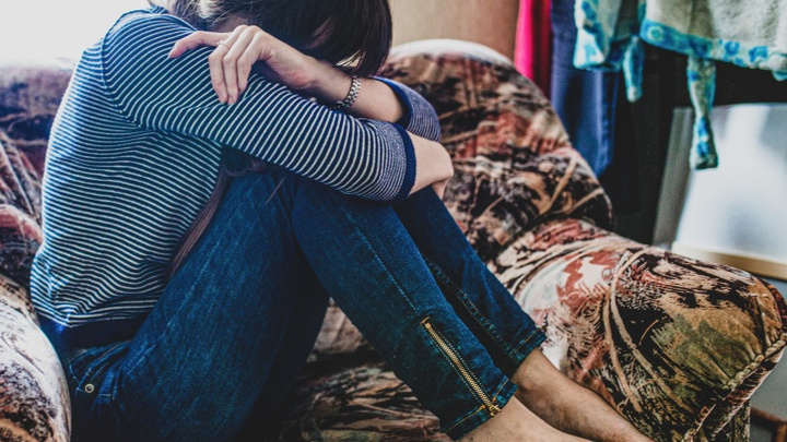 В кризисном центре сообщили о росте случаев домашнего насилия в связи с самоизоляцией