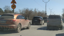 В Новосибирске собралась большая пробка на Бердском шоссе — там ремонтируют дорогу