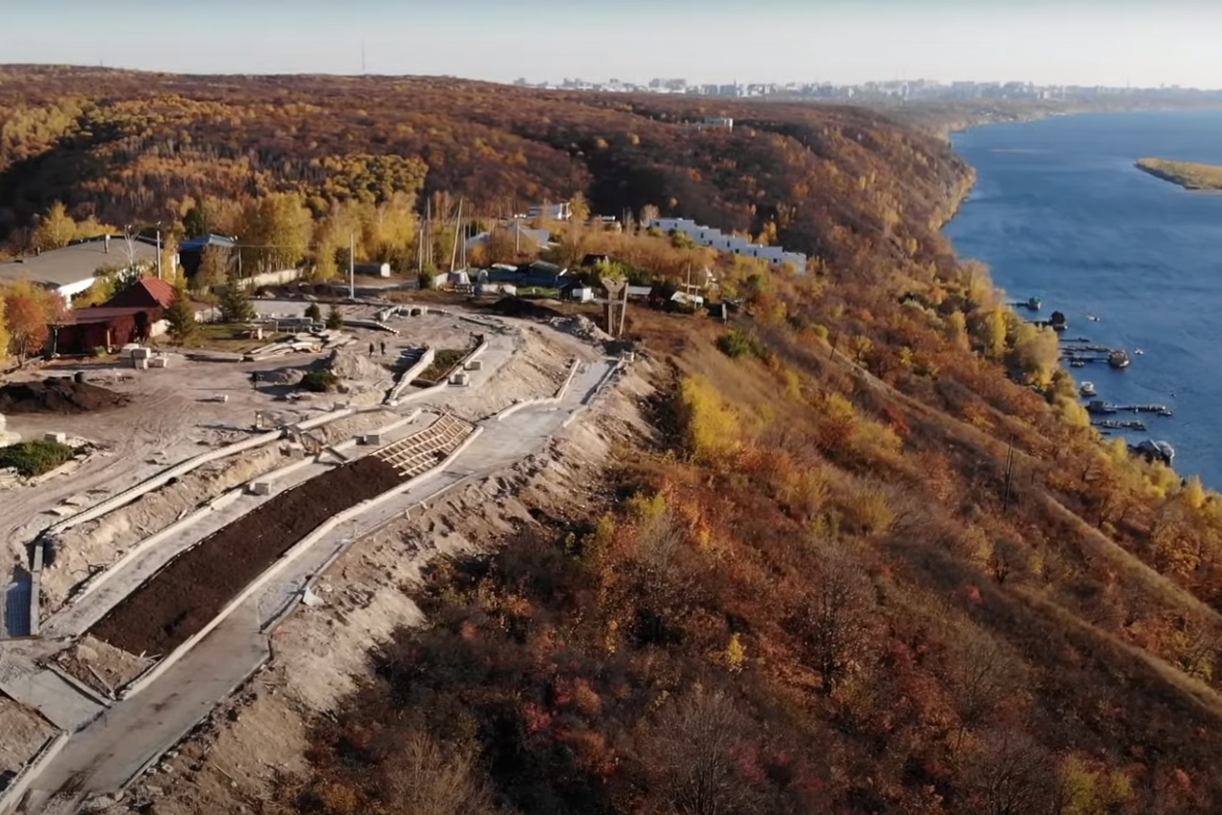 Вертолетка самара. Смотровая площадка Самара вертолетка. Смотровая площадка Самара вертолетка 2021. Вертолетная площадка Самара 2021. Вертолетка Самара реконструкция.