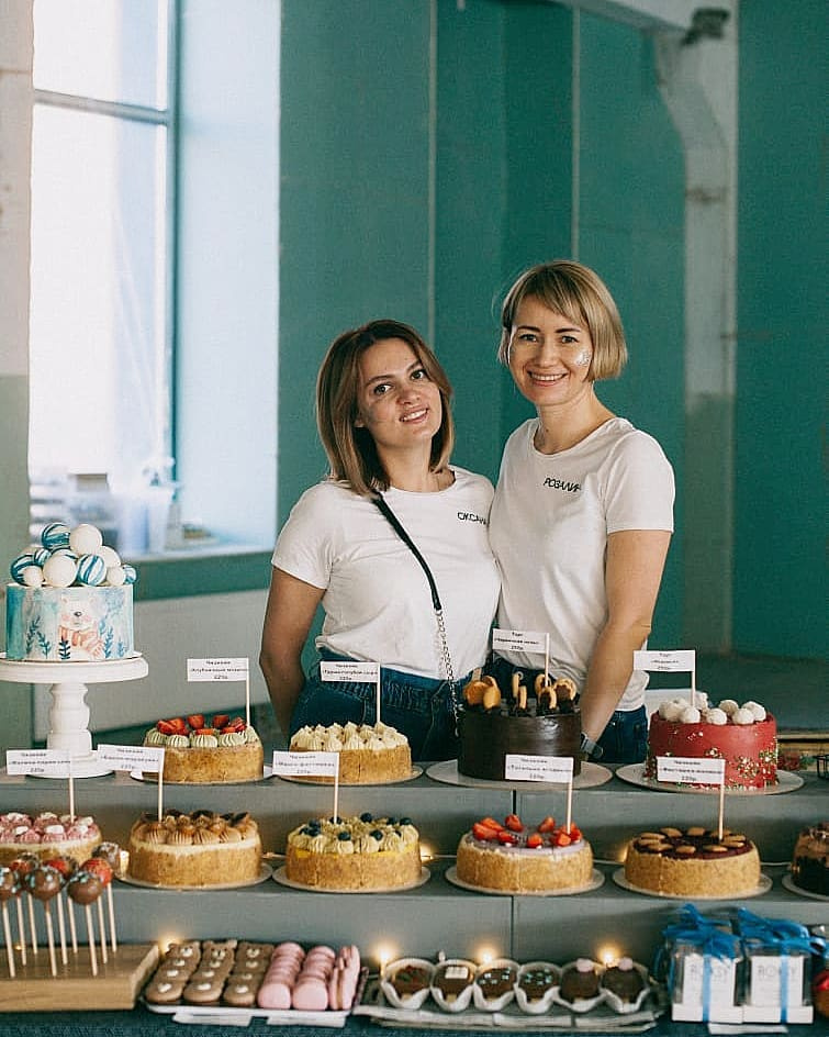 Кондитеры собираются делиться своим умением с поклонниками их продукции и собираются вести онлайн-уроки Кондитеры собираются делиться своим умением с поклонниками их продукции и собираются вести онлайн-уроки