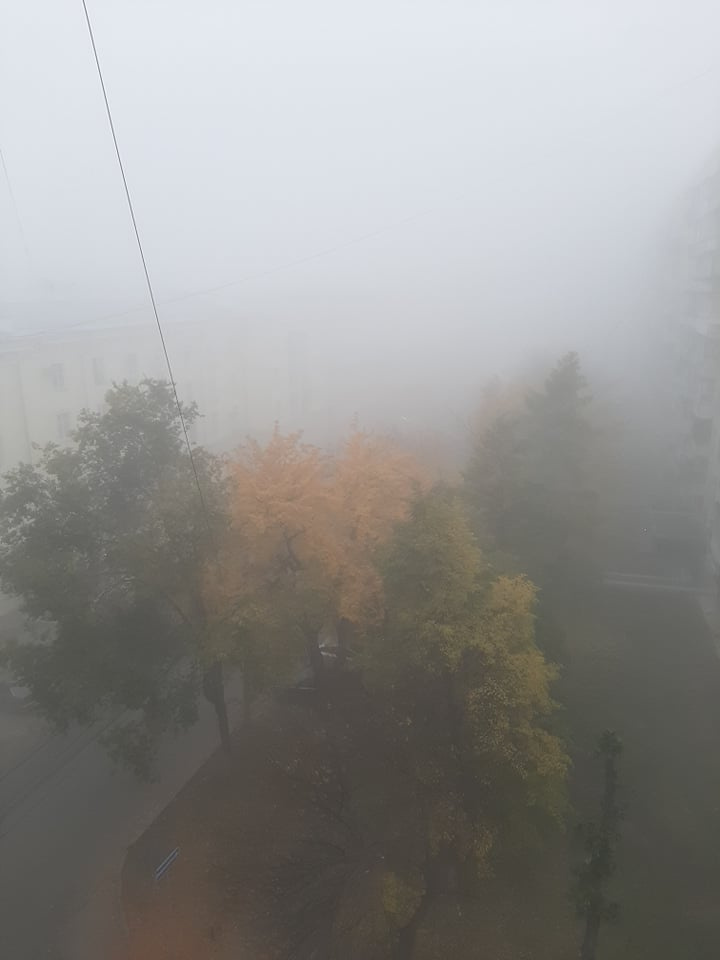Такой вид из окна сегодня открывается в центре Челябинска Такой вид из окна сегодня открывается в центре Челябинска