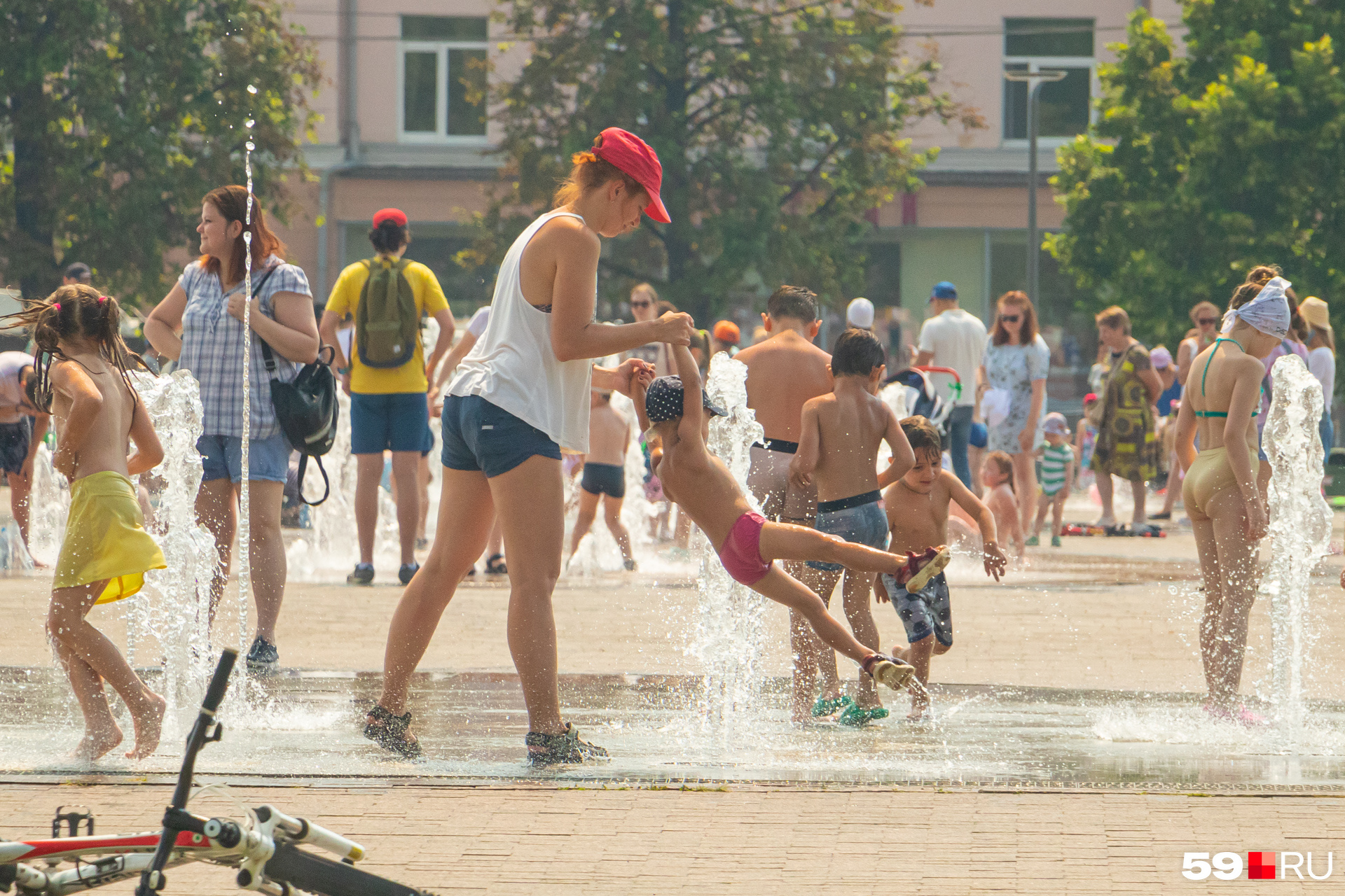 Веселые игры с водой Веселые игры с водой