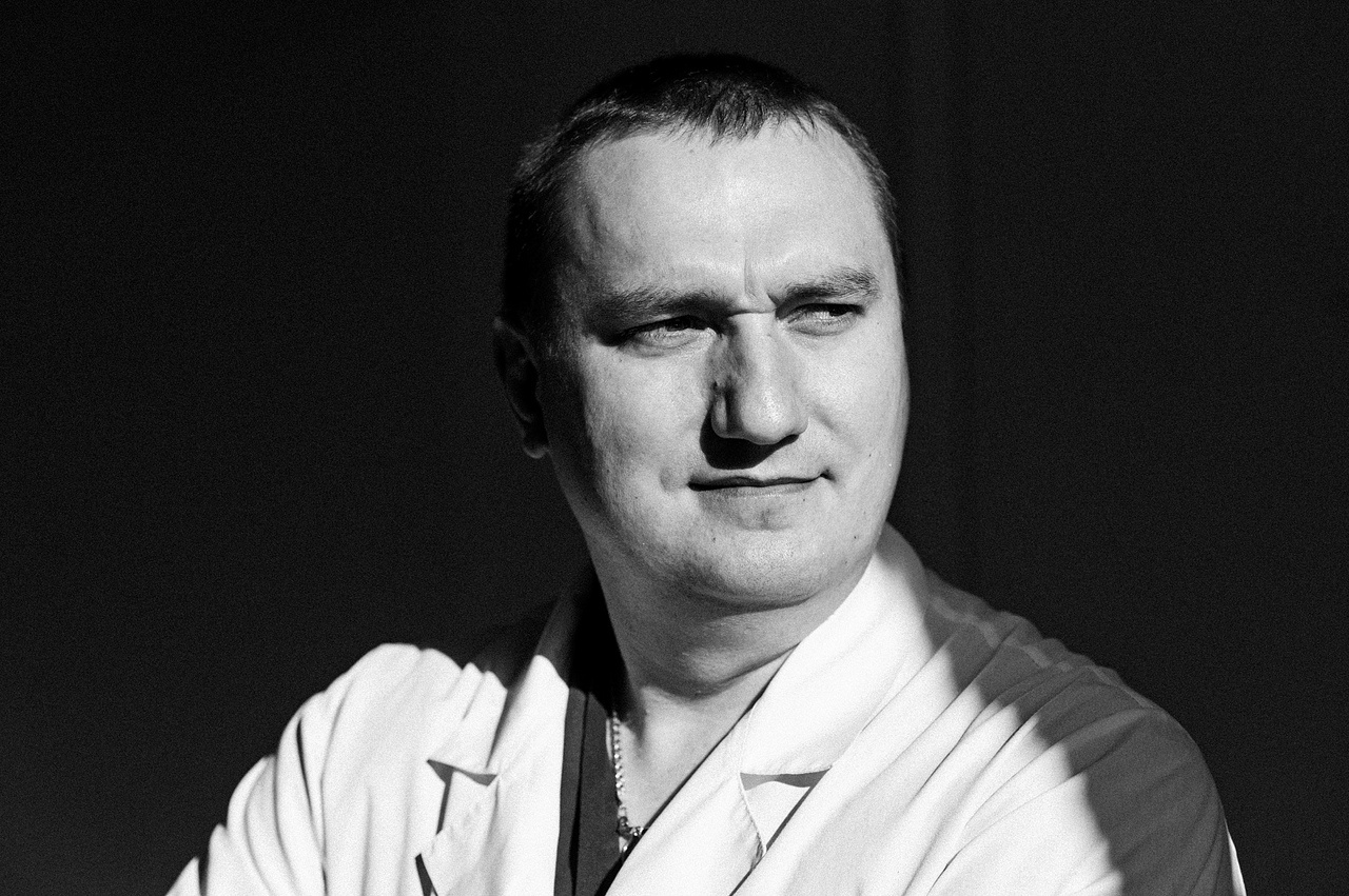 Врач отделения детской ортопедии Денис Долотин Врач отделения детской ортопедии Денис Долотин