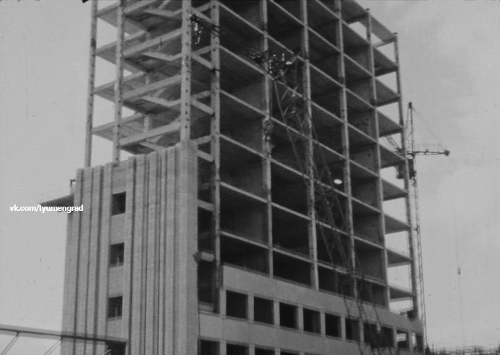 Строительство Дома печати в 1977 году Строительство Дома печати в 1977 году
