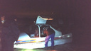 Спасатели эвакуировали с Васильевских островов парализованного рыбака
