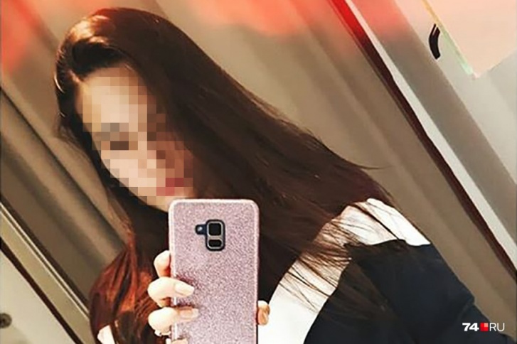 17-летняя пассажирка вместе с мамой вылетела из автобуса на дорогу, спасти девушку не удалось 17-летняя пассажирка вместе с мамой вылетела из автобуса на дорогу, спасти девушку не удалось