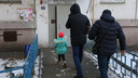 Пятилетнюю девочку, которую всю ночь искали в Челябинске, забрали из семьи