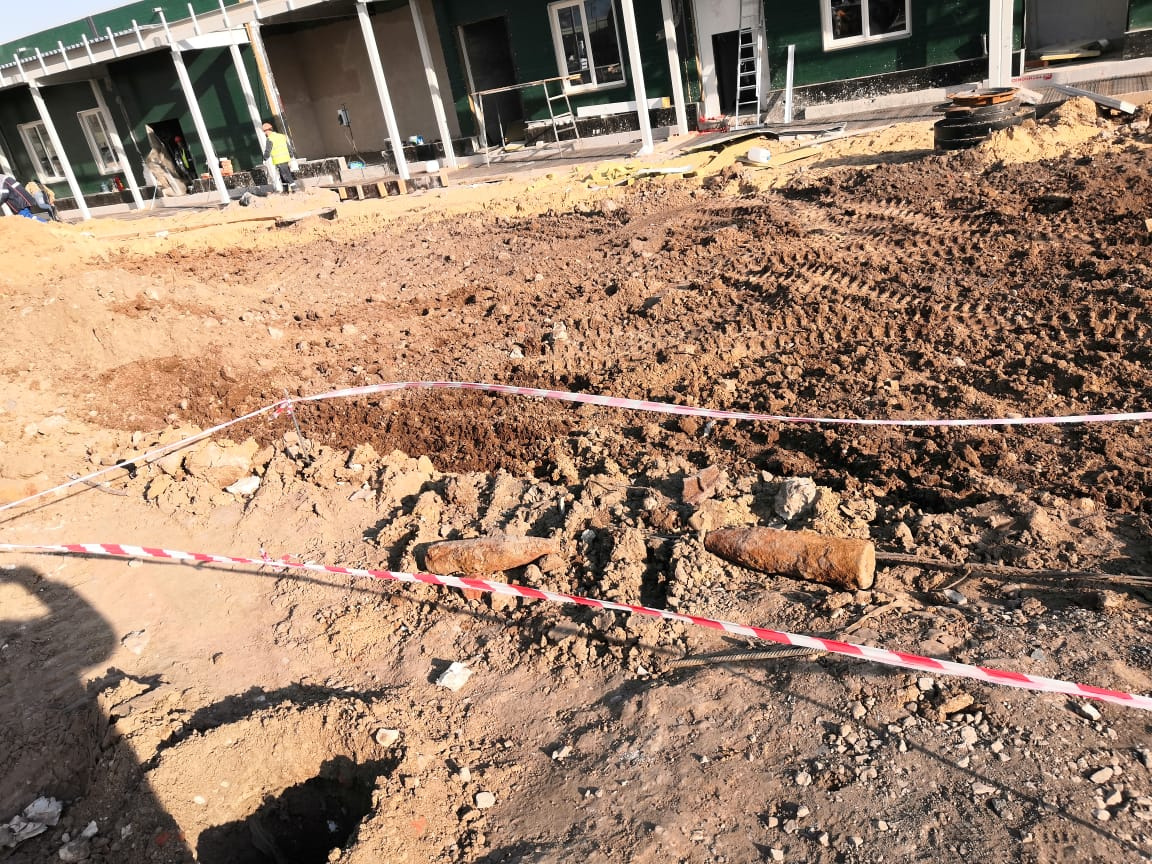Снаряды обнаружили в земле Снаряды обнаружили в земле