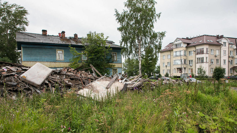 В центре Архангельска на месте развалин деревянного дома хотят построить новый корпус САФУ