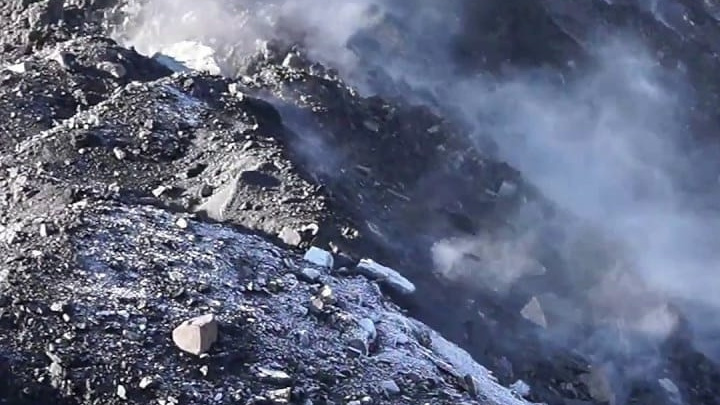 В Кузбассе три очага подземных угольных пожаров. Власти региона рассказали, что делают с ними