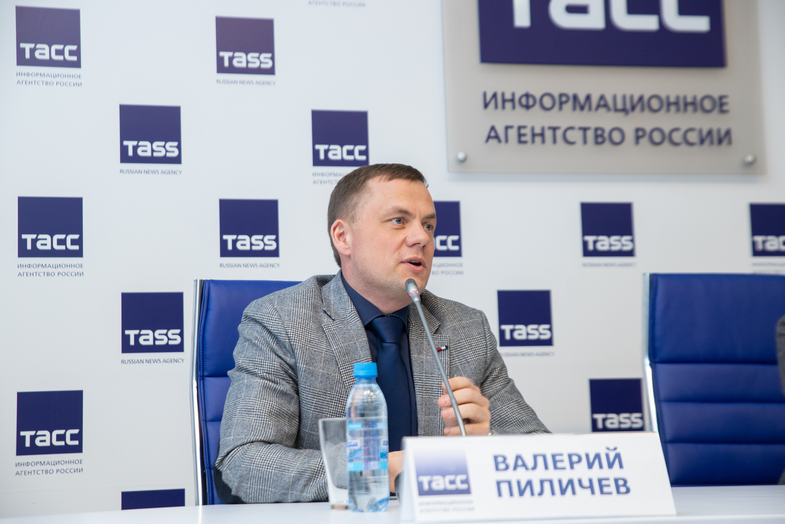 Замдиректора фонда поддержки предпринимательства Валерий Пиличев: «В рамках проекта Business-Data в Новоуральске скоро откроются два новых бизнеса»<br> Замдиректора фонда поддержки предпринимательства Валерий Пиличев: «В рамках проекта Business-Data в Новоуральске скоро откроются два новых бизнеса»<br>