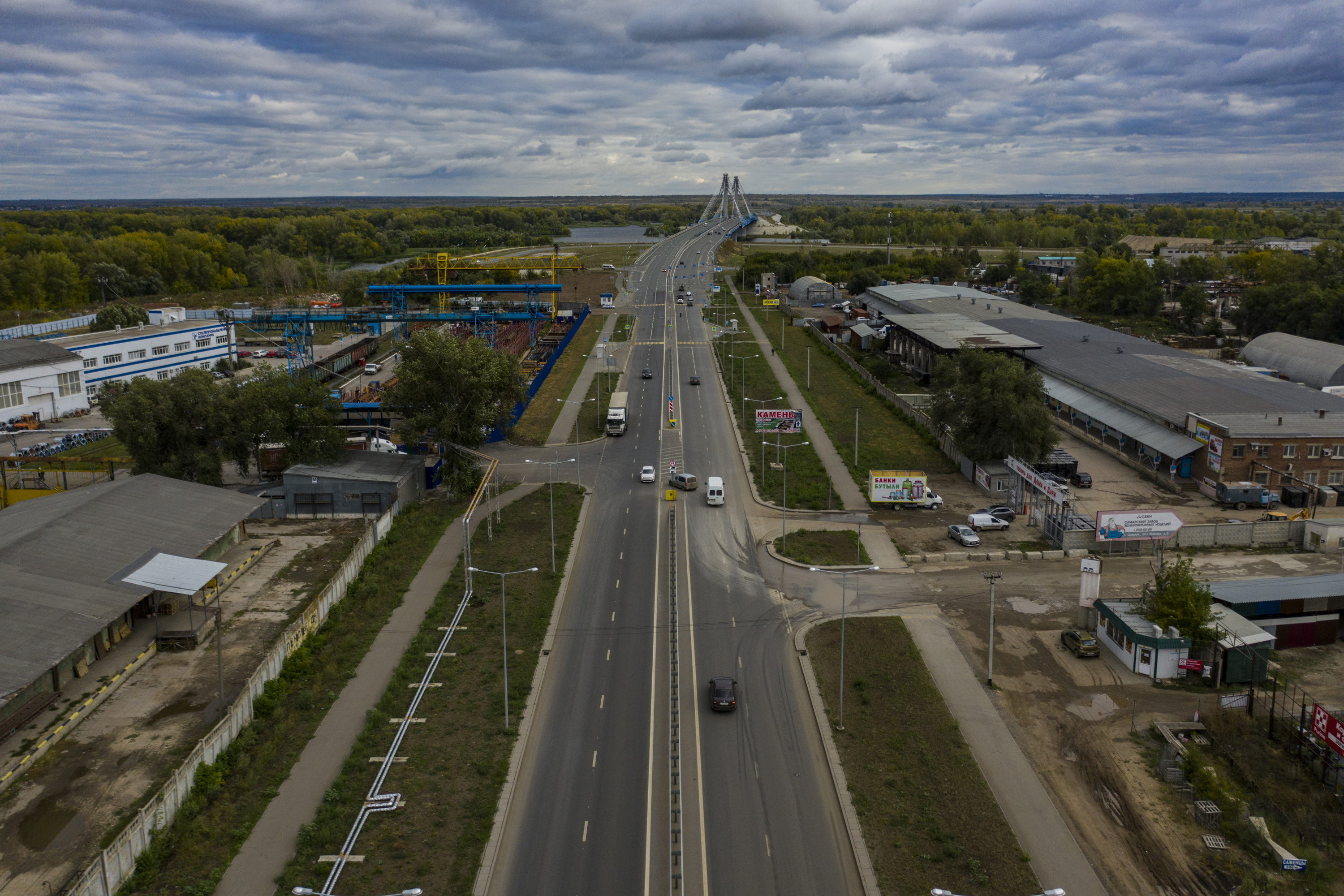 Поиск самара. Проспект Кирова Самара мост. Въезд в Самару мост. Самара мост по заводскому шоссе. Новый мост в Самаре на Кировском.