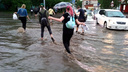 Ночной потоп в Новосибирске: по улицам города плавают автомобили