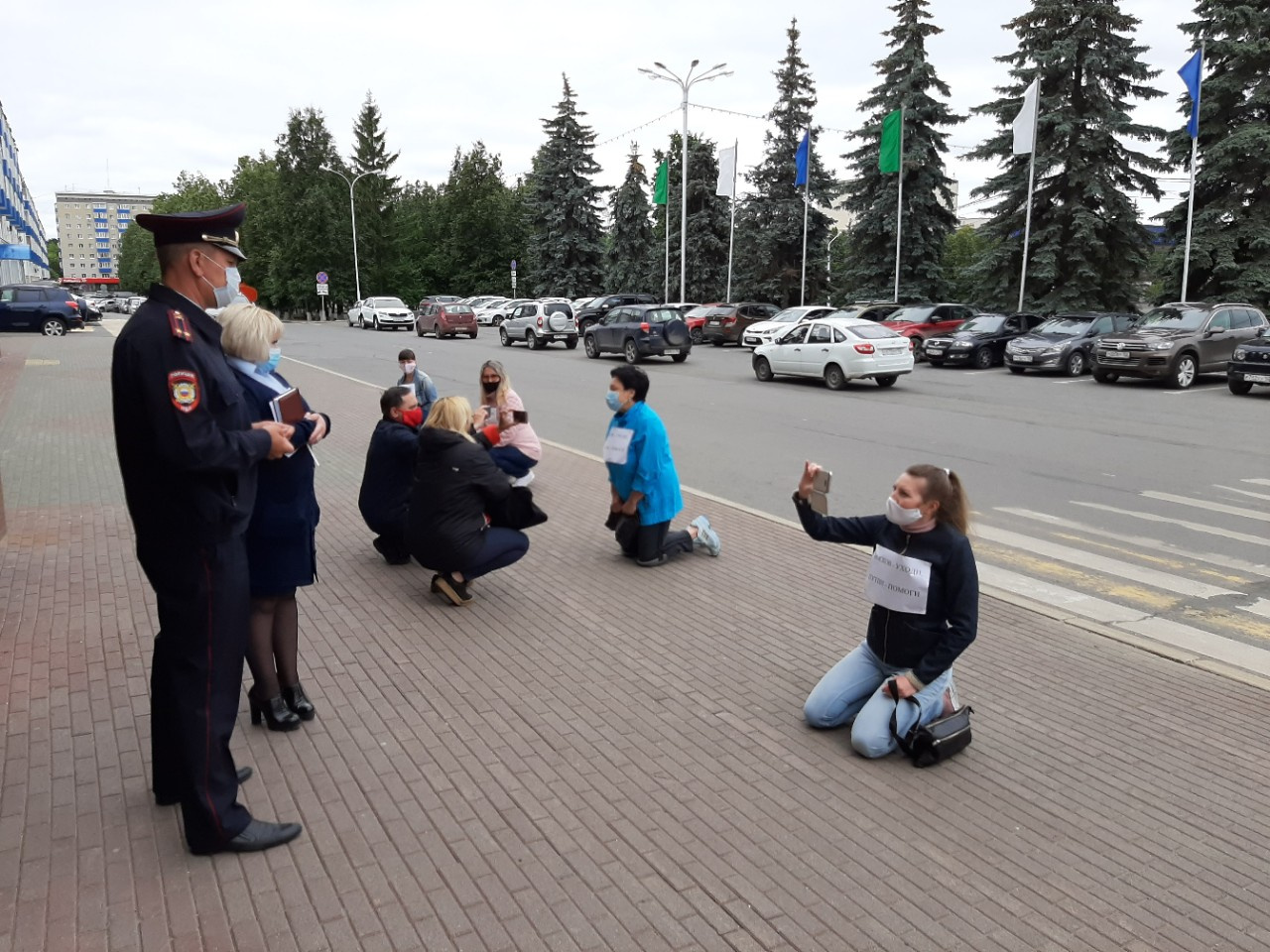 На месте был и сотрудник полиции На месте был и сотрудник полиции
