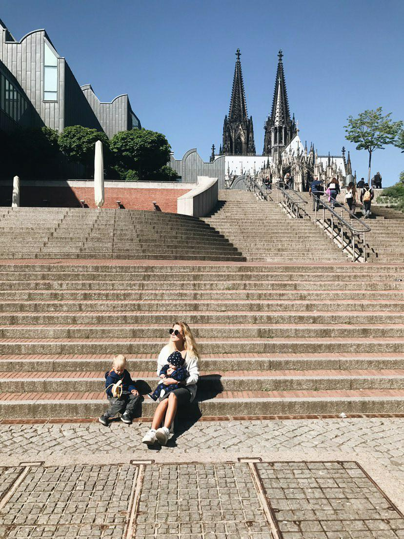 Еще одна сибирячка прислала фото из Катара, Сербии, Вьетнама и Германии. На этом фото — Германия Еще одна сибирячка прислала фото из Катара, Сербии, Вьетнама и Германии. На этом фото — Германия