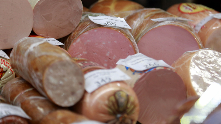 В Уфе за обман покупателей оштрафовали производителя колбасных изделий