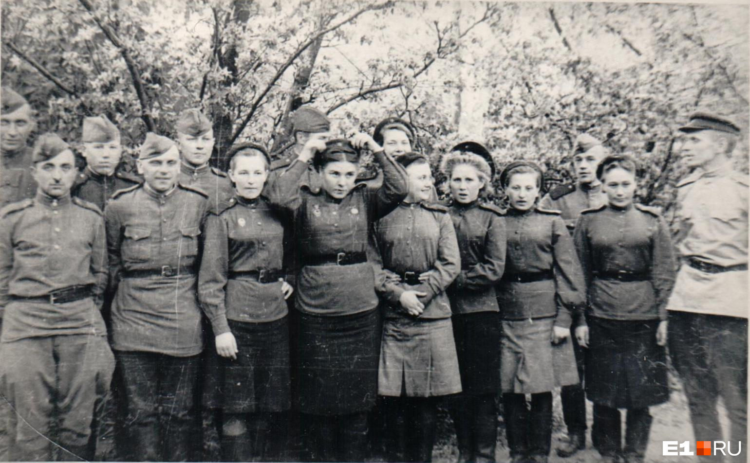 Ну и как же без группового фото на добрую память! Ну и как же без группового фото на добрую память!