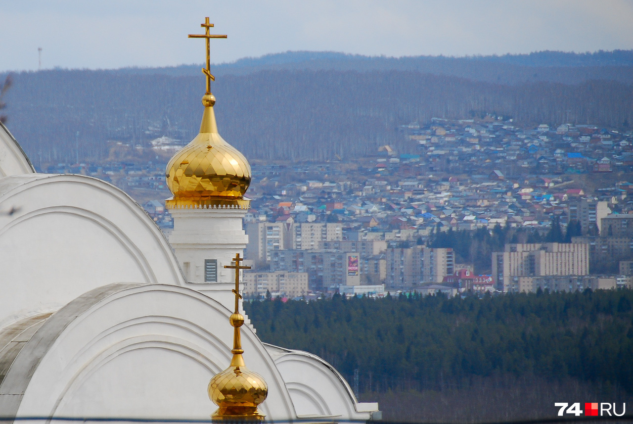 <nobr class="_">Златоуст —</nobr> один из самых классных городов Урала. Не зря его часто зовут сниматься в кино <nobr class="_">Златоуст —</nobr> один из самых классных городов Урала. Не зря его часто зовут сниматься в кино