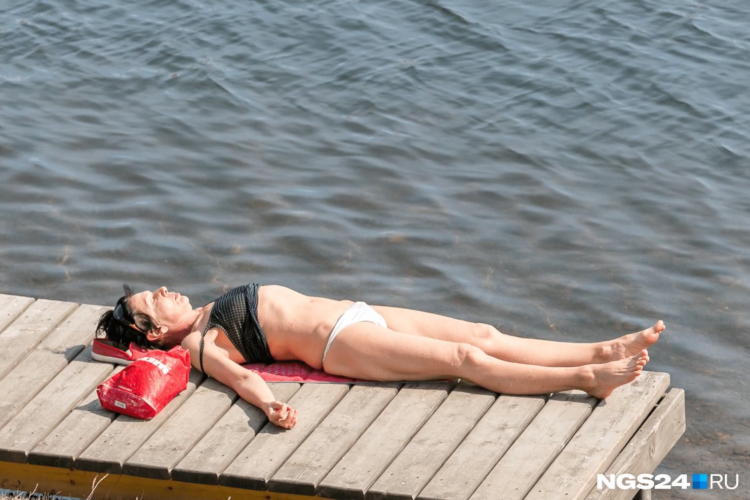 Сезон солнечных ванн в Красноярске объявлен открытым