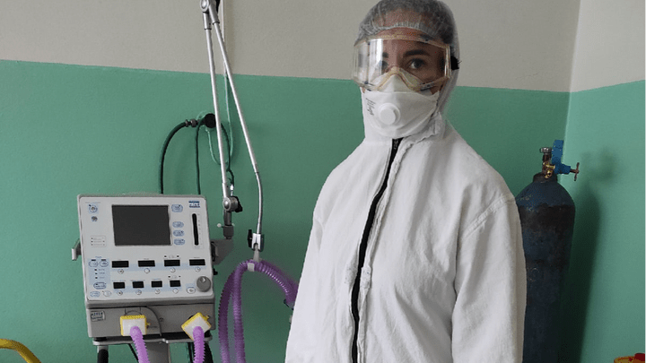 Минздрав региона ищет медиков для работы с пациентами с COVID-19 в котласской больнице