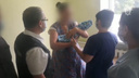 Похищенного из роддома новорожденного вернули матери. Публикуем видео трогательного момента