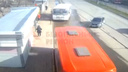 «В автобусе было 20 человек»: в Ярославле легковушка протаранила маршрутку