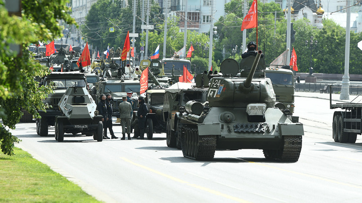 Вся техника в двух картинках: какие танки и самолеты поучаствуют в параде Победы в Екатеринбурге