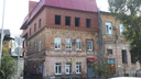 «Это реновация по-самарски?»: к дому-памятнику на Куйбышева надстроили третий этаж