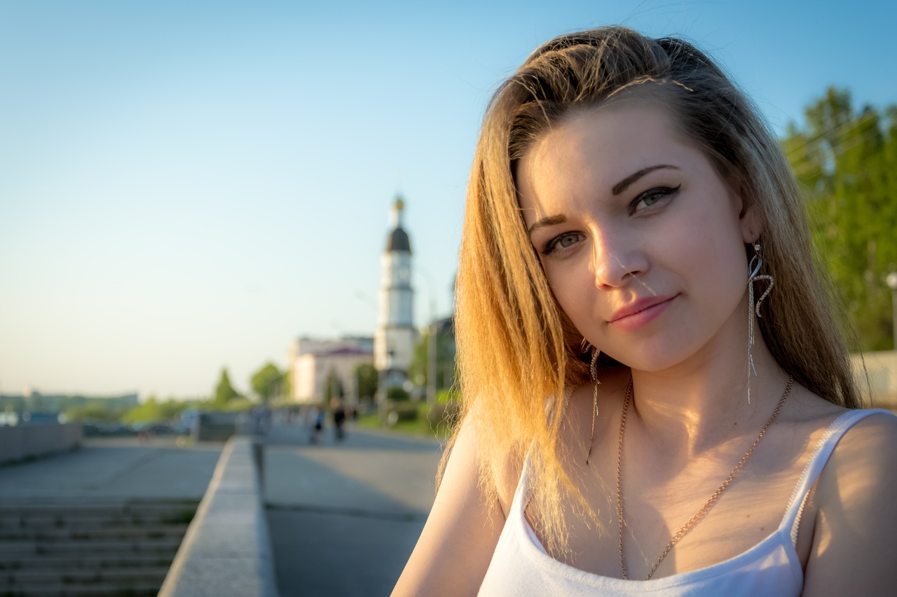 Архангелогородка Арина Склемина говорит, что любит Архангельск, но отмечает, что сейчас он находится не в лучшем состоянии Архангелогородка Арина Склемина говорит, что любит Архангельск, но отмечает, что сейчас он находится не в лучшем состоянии