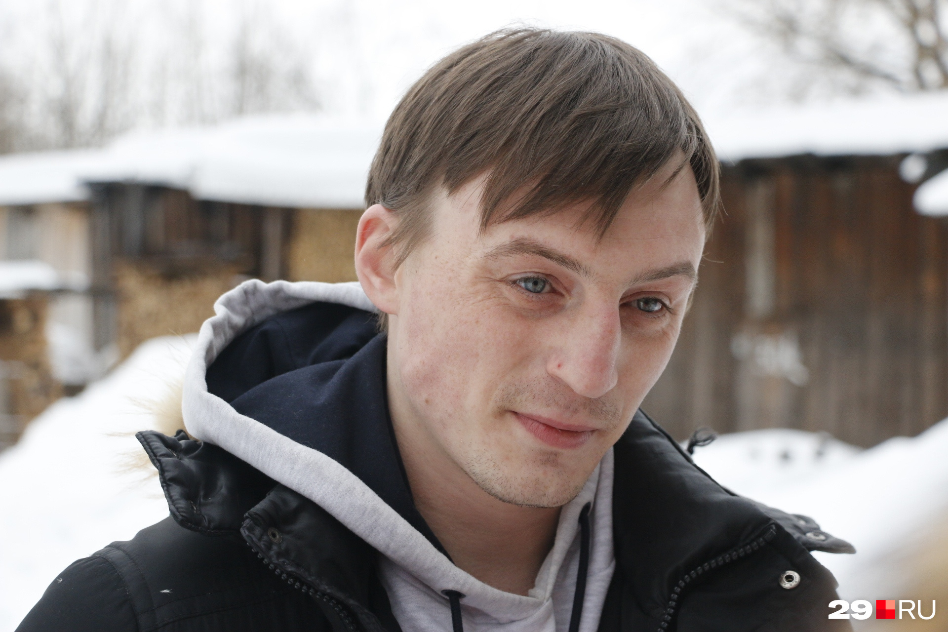 Александр Храмов нанял юриста, чтобы ускорить процесс переезда
