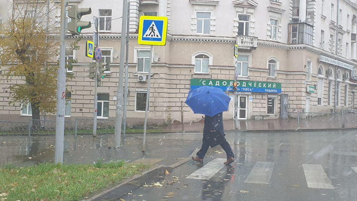 Вслед за севером области: в Екатеринбурге дождь перешел в снег