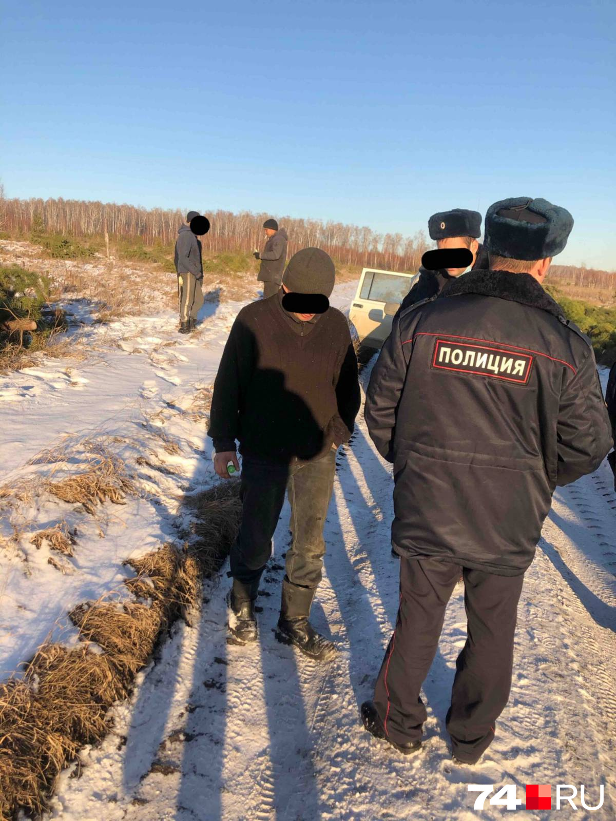 На место выезжали сотрудники полиции На место выезжали сотрудники полиции