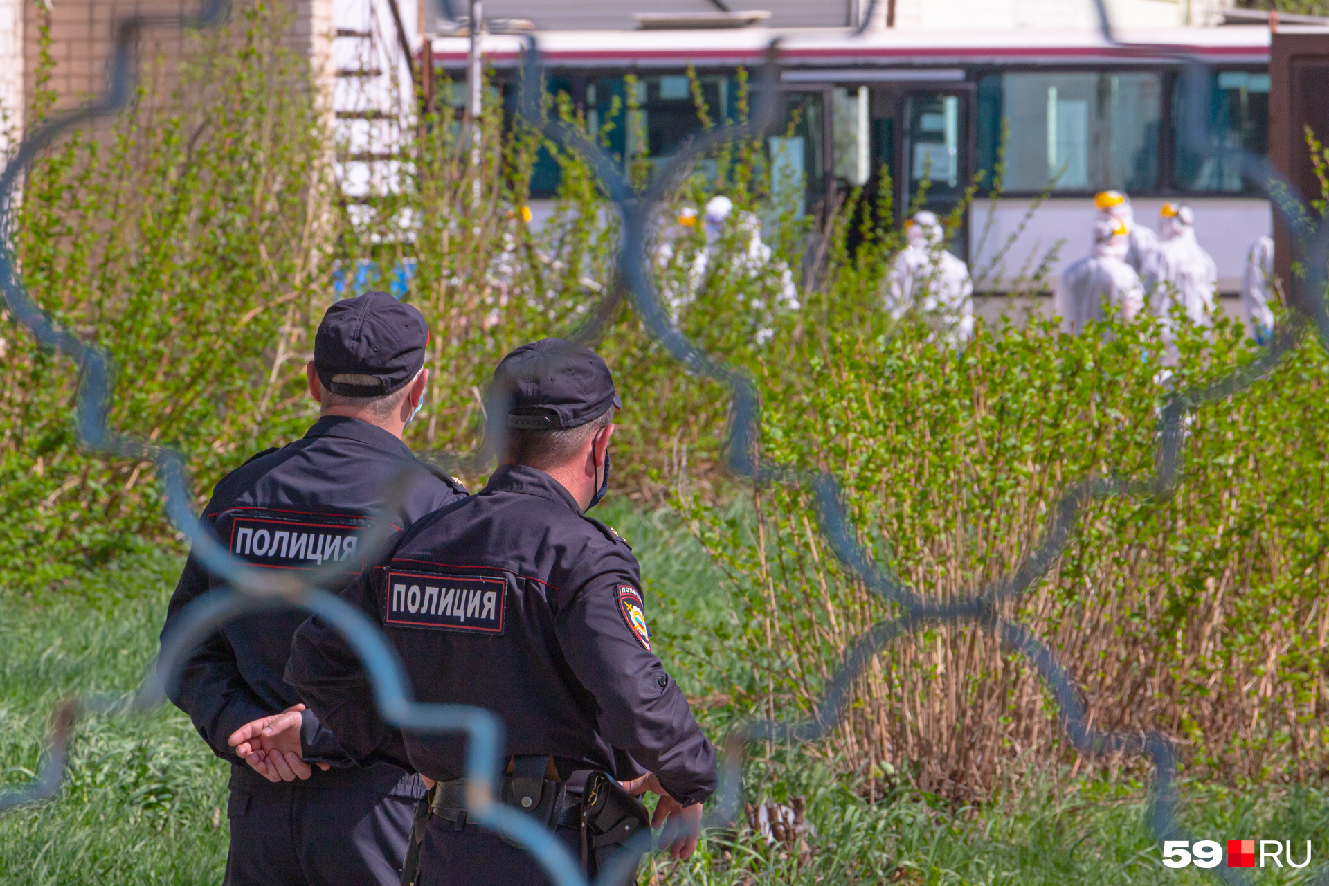 Ситуацию контролировали полицейские Ситуацию контролировали полицейские