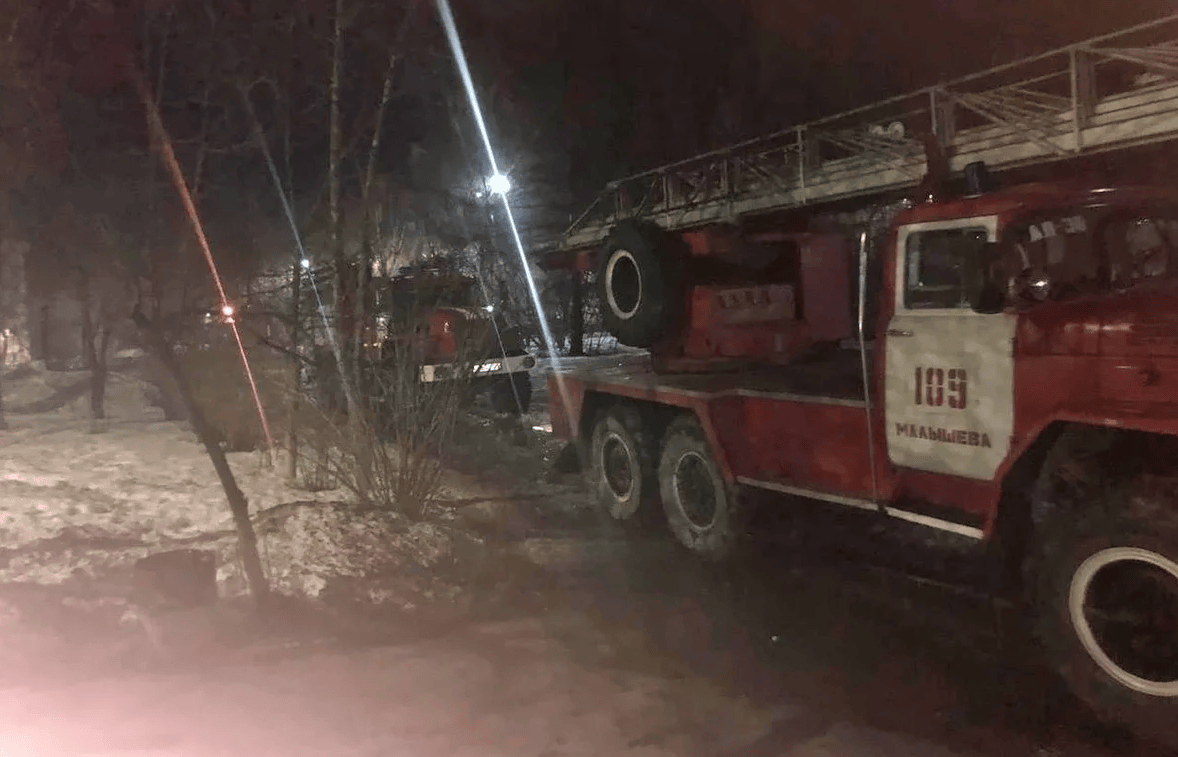 На пожар выехало 11 машин На пожар выехало 11 машин