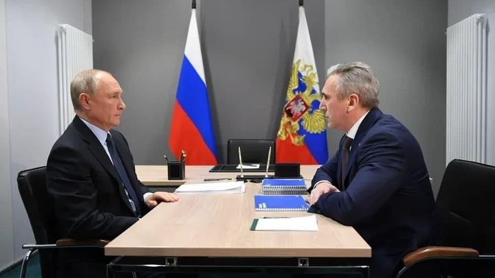 Пробки до ночи, разговор с губернатором и прямой эфир Путина. Всё о поездке президента в Тобольск