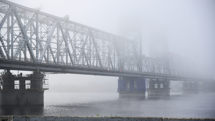 Железнодорожный мост в Архангельске будут перекрывать: публикуем график