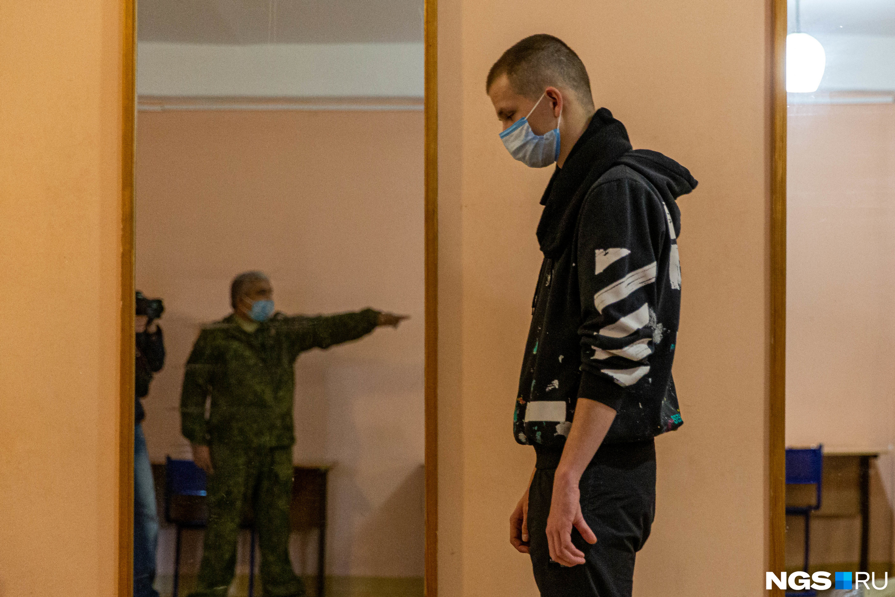 Служить отправились призывники из Новосибирской области, Алтайского края и Томской области Служить отправились призывники из Новосибирской области, Алтайского края и Томской области