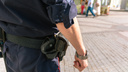Поймали коллеги: в Самаре полицейского заподозрили в обороте наркотиков