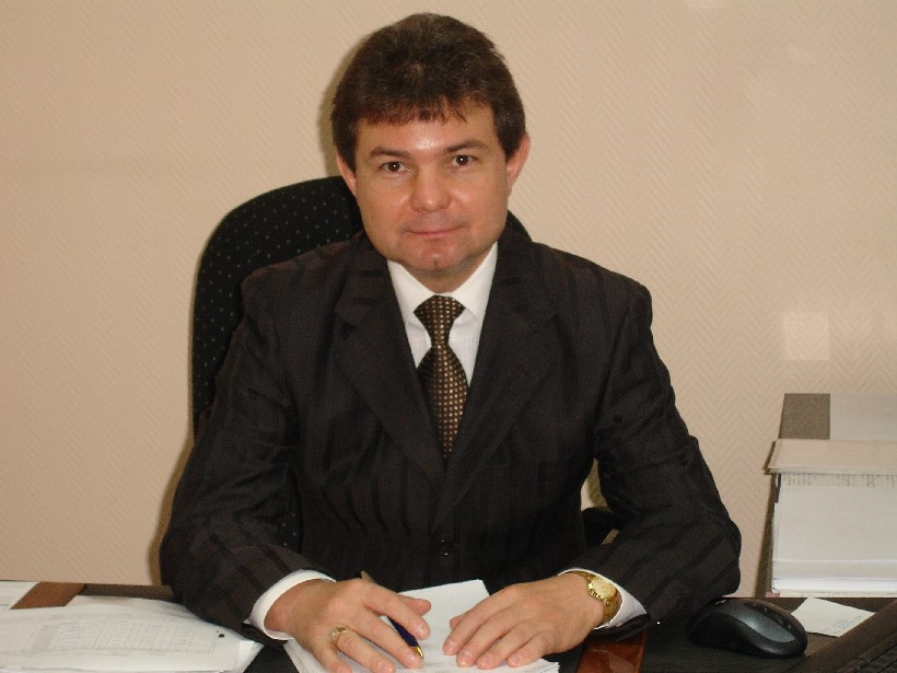 Юрий Мельников по решению суда находится под домашним арестом